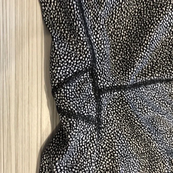 Lululemon Leggings - Picture 4 of 6